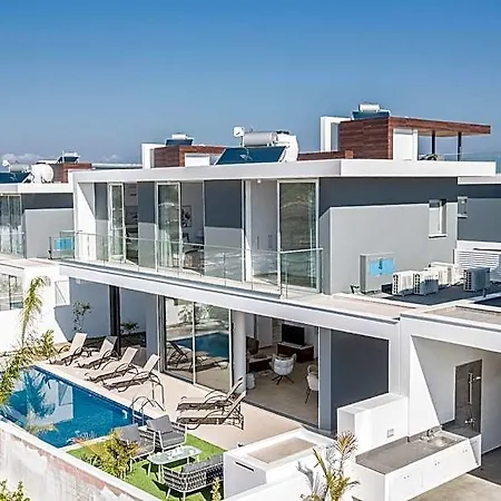 Hotel Prol19, Beautiful 3bdr With Pool, Close To Fig Tree Bay 3*